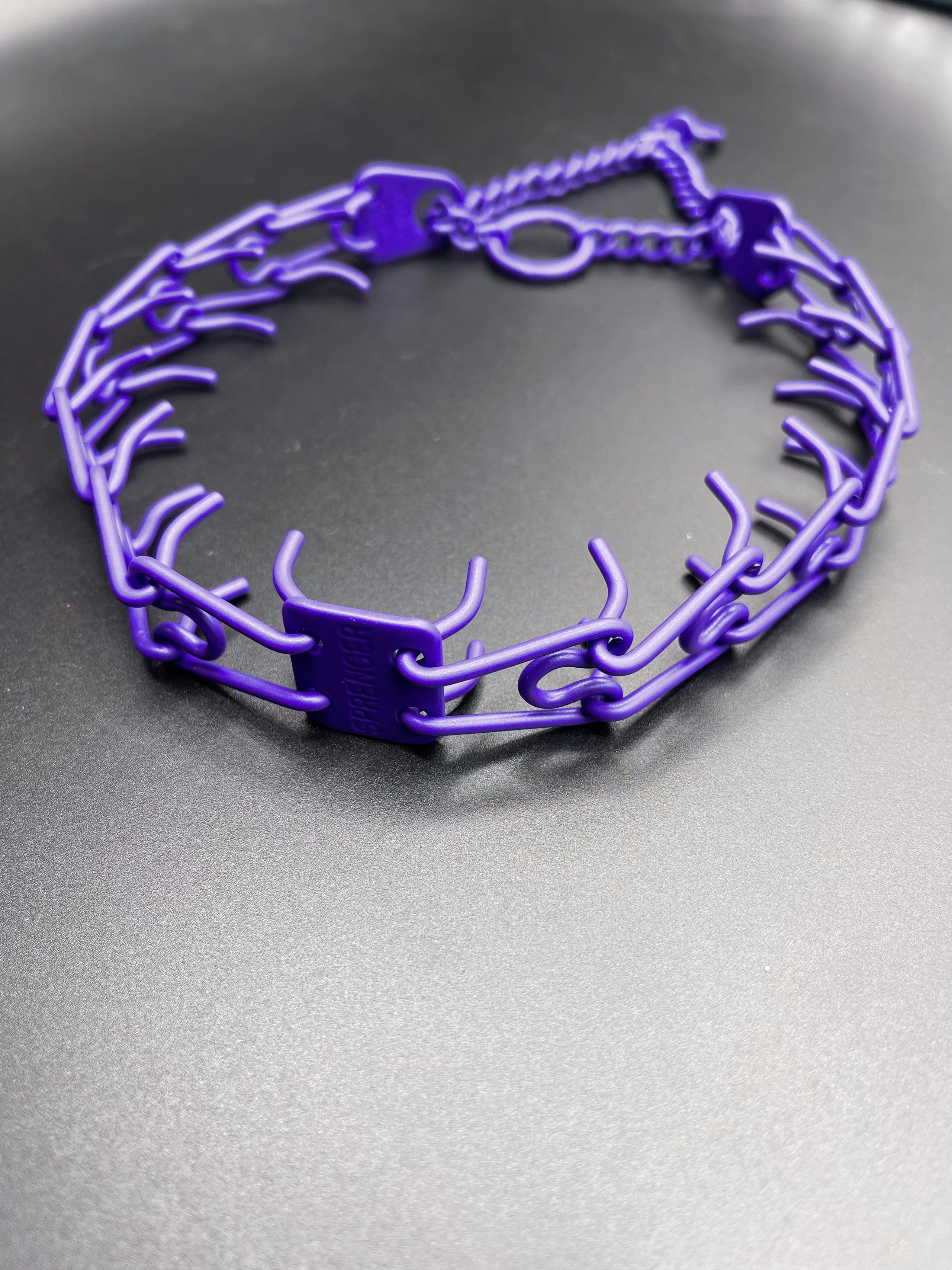 Purple prong collar outlet